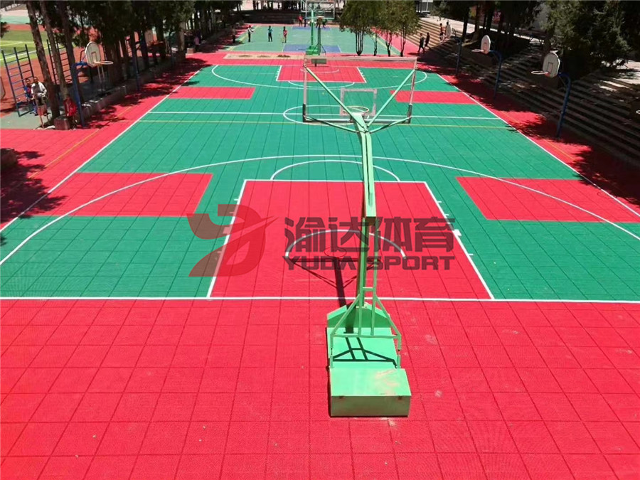 1591693304353850.jpg 懸浮地板籃球場(chǎng).jpg